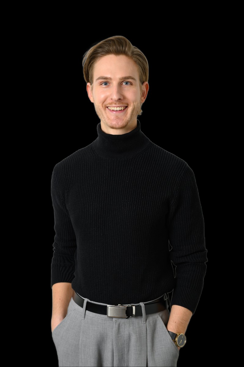 Konstantin – Business Mastermind